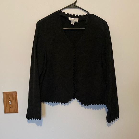 Spencer Jeremy silky satin long sleeve top. Size 8 - Picture 1 of 7